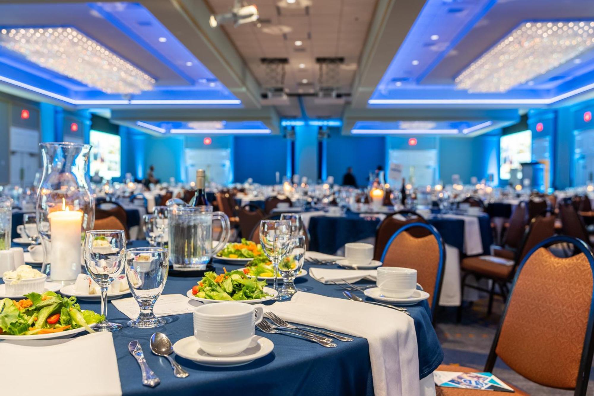 Holiday Inn Portland-By The Bay By Ihg Экстерьер фото