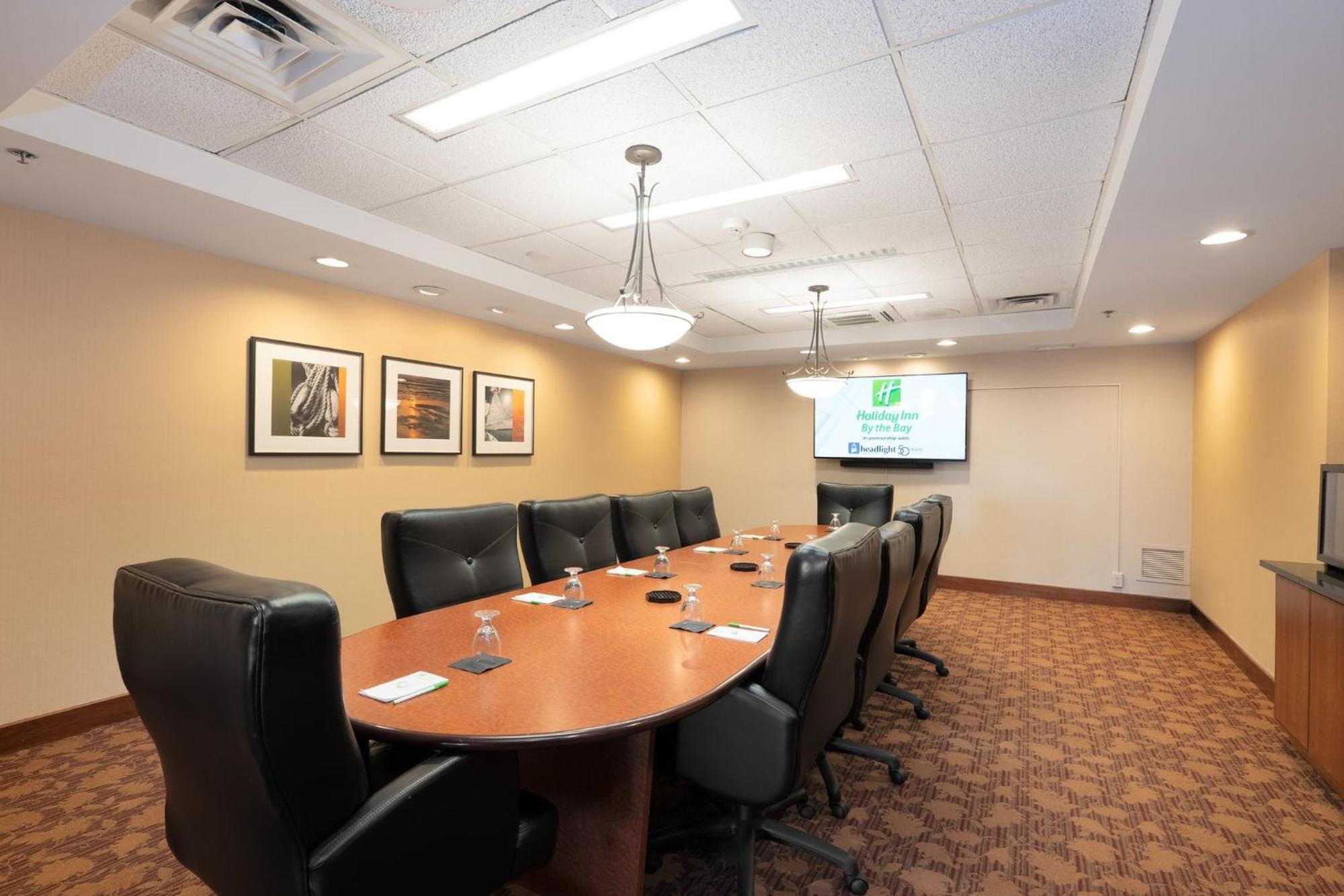 Holiday Inn Portland-By The Bay By Ihg Экстерьер фото